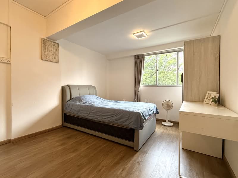 606 Ang Mo Kio Avenue 5, 606 Ang Mo Kio Avenue 5, 2 Bedrooms, 872 sqft, HDB Flat For Sale, by Kim Tan, 500204253 - Bedroom - PropertyGuru.com.sg