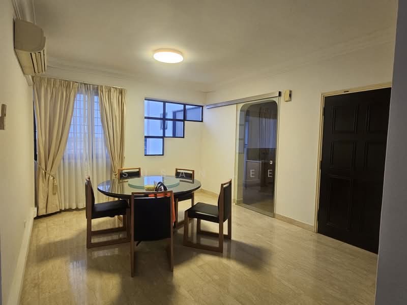 Kensington Park, 2 Kensington Park Drive, 3 Bedrooms, 1,650 sqft, Condominium For Rent, by Susan Lee, 500204270 - Dining Room - PropertyGuru.com.sg