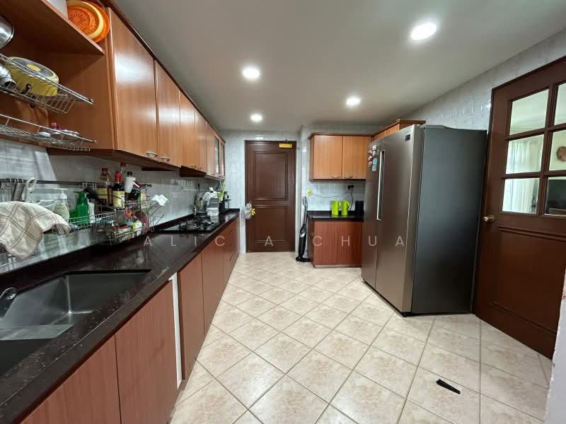 Windermere, 20 Choa Chu Kang Street 64, 3 Bedrooms, 1,453 sqft, Condominium For Sale, by Alicia Chua, 500204273 - Kitchen - PropertyGuru.com.sg