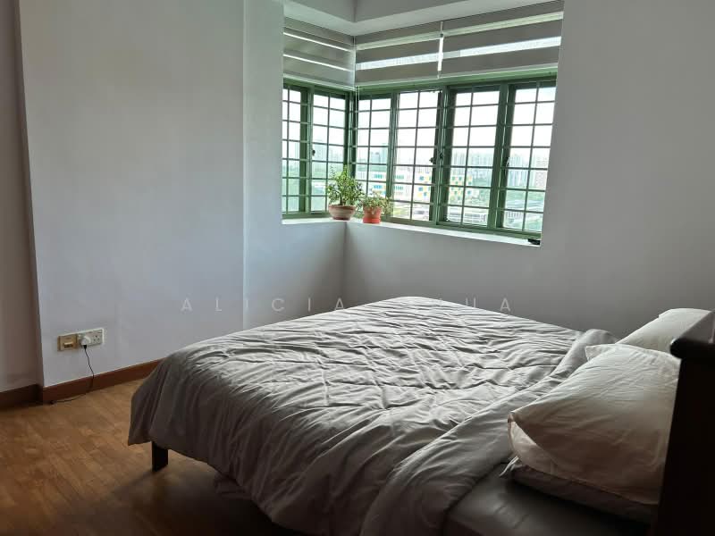 Windermere, 20 Choa Chu Kang Street 64, 3 Bedrooms, 1,453 sqft, Condominium For Sale, by Alicia Chua, 500204273 - Bedroom - PropertyGuru.com.sg
