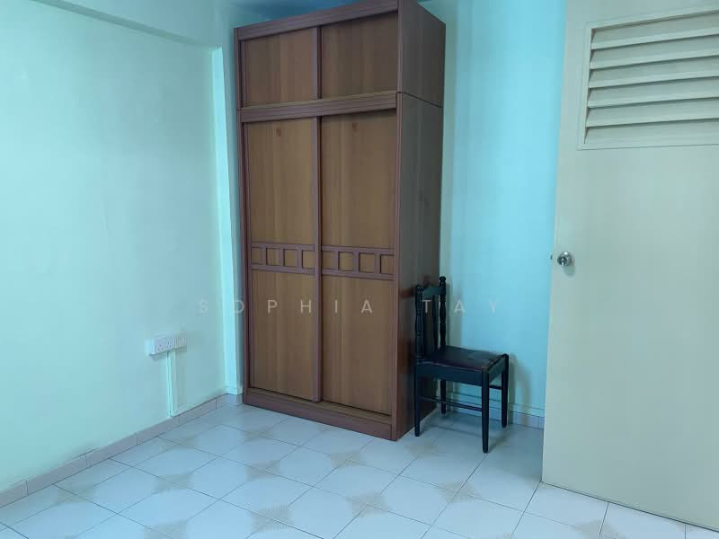106 serangoon ave 1, Ave 1, 2 Bedrooms, 645 sqft, HDB Flat For Rent, by Sophia Tay, 500204275 - Bed Rm 2 - PropertyGuru.com.sg