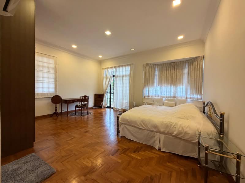 Braddell Heights Estate, , 6 Bedrooms, 2,800 sqft, Detached House For Rent, by Ryan Tan, 500204282 - Bedroom - PropertyGuru.com.sg