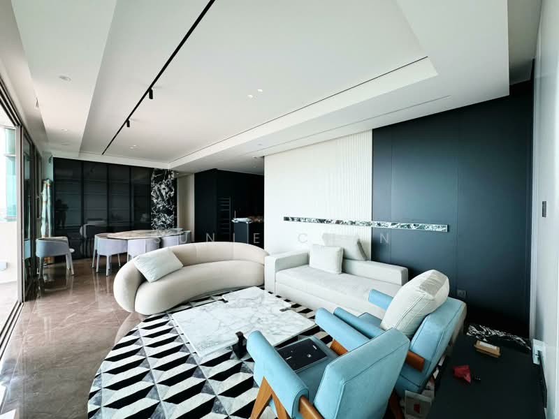 Skyline Residences, 610 Telok Blangah Road, 5 Bedrooms, 3,681 sqft, Condominium For Sale, by Sunie Chan, 500204289 - Living Room - PropertyGuru.com.sg