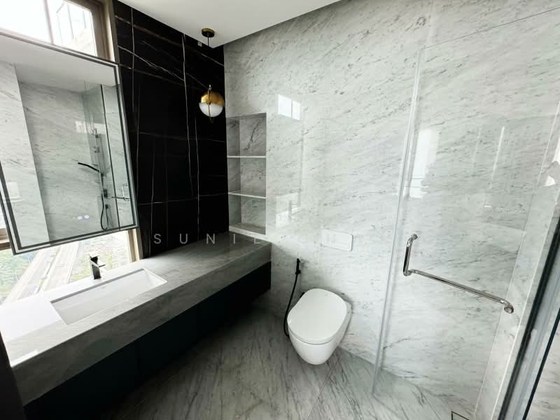 Skyline Residences, 610 Telok Blangah Road, 5 Bedrooms, 3,681 sqft, Condominium For Sale, by Sunie Chan, 500204289 - Bathroom - PropertyGuru.com.sg