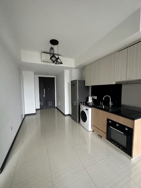 Gem Residences, , 1 Bedroom, 452 sqft, Condominium For Sale, by Linda Zhang, 500204290 - Kitchen - PropertyGuru.com.sg