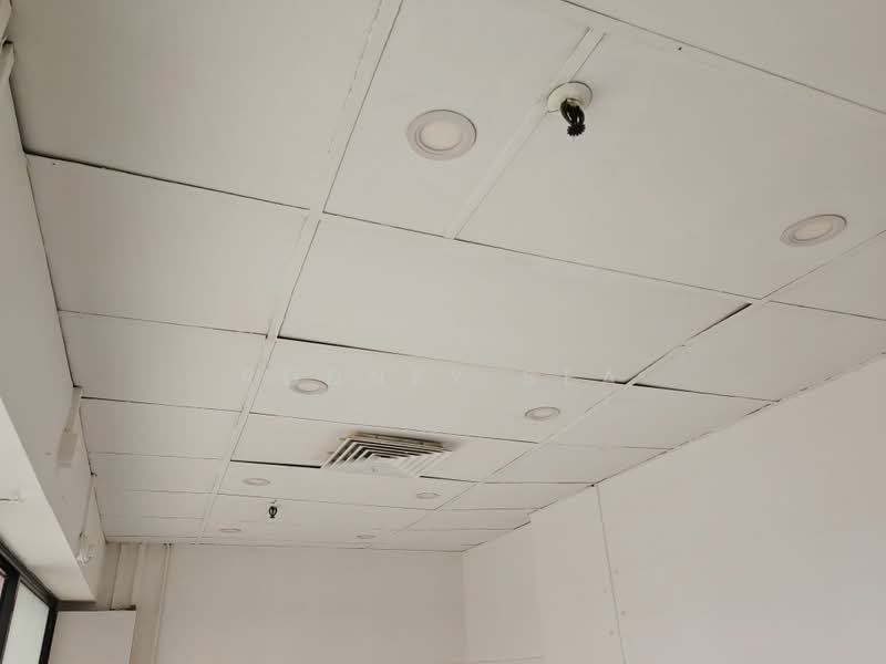 Lucky Plaza, 304 Orchard Road, 194 sqft, Food & Beverage For Rent, by Rodney Sea, 500204293 - Interior - CommercialGuru.com.sg