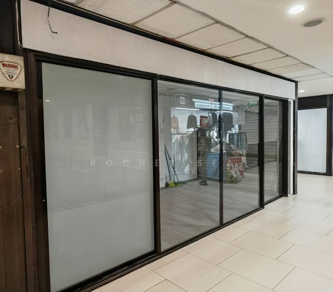 Lucky Plaza, 304 Orchard Road, 194 sqft, Food & Beverage For Rent, by Rodney Sea, 500204293 - Interior - CommercialGuru.com.sg