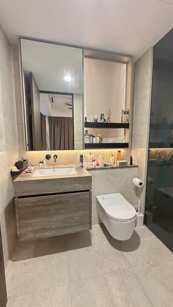 The Reef at King's Dock, 10 Harbourfront Avenue, 1 Bedroom, 484 sqft, Condominium For Sale, by Seah Wan Peng (Gilda), 500204299 - Bathroom - PropertyGuru.com.sg