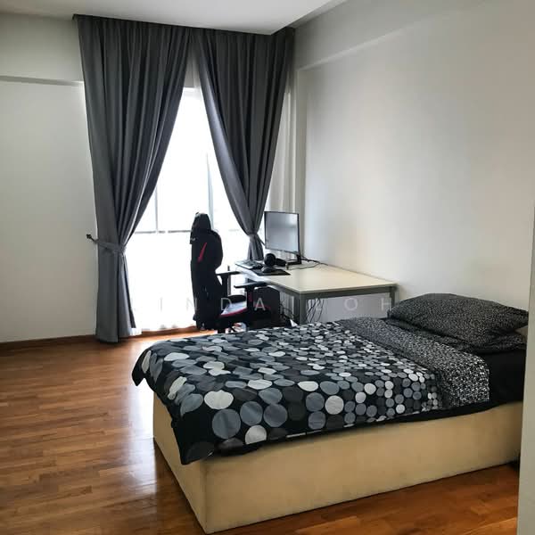 Portchester Avenue, Portchester Avenue, 6 Bedrooms, 2,900 sqft, Semi-Detached House For Rent, by Linda Loh, 500204304 - Bedroom - PropertyGuru.com.sg