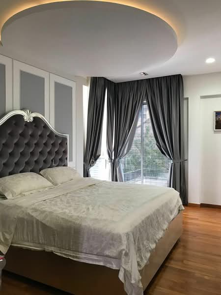 Portchester Avenue, Portchester Avenue, 6 Bedrooms, 2,900 sqft, Semi-Detached House For Rent, by Linda Loh, 500204304 - Bedroom - PropertyGuru.com.sg