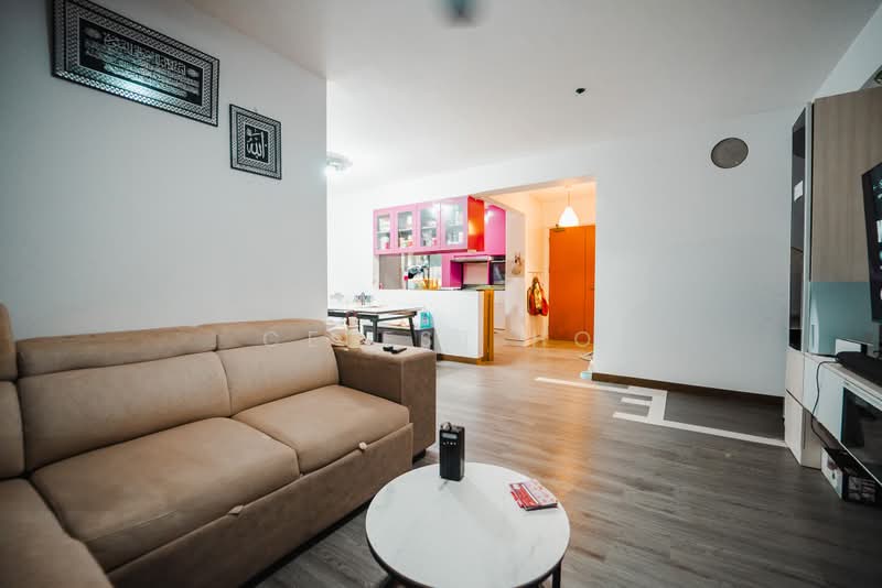 473D Upper Serangoon Crescent, 473D Upper Serangoon Crescent, 3 Bedrooms, 1,001 sqft, HDB Flat For Sale, by Celest Ho, 500204317 - Living Room - PropertyGuru.com.sg