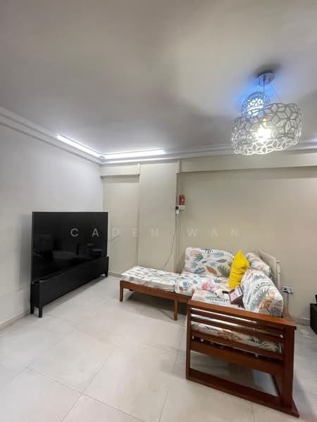 96 Commonwealth Crescent, 96 Commonwealth Crescent, 2 Bedrooms, 689 sqft, HDB Flat For Sale, by Caden Wan, 500204319 - Living Room - PropertyGuru.com.sg