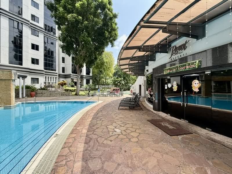 Regent Heights, 56 Bukit Batok East Avenue 5, 3 Bedrooms, 1,163 sqft, Condominium For Sale, by Ricky Teo, 500204324 - Exterior - PropertyGuru.com.sg