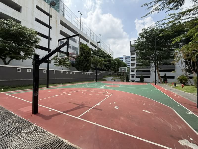 Regent Heights, 56 Bukit Batok East Avenue 5, 3 Bedrooms, 1,163 sqft, Condominium For Sale, by Ricky Teo, 500204324 - Exterior - PropertyGuru.com.sg