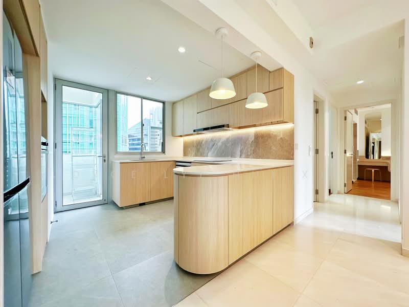 Cairnhill Residences, 33 Cairnhill Circle, 3 Bedrooms, 1,173 sqft, Apartment For Rent, by Joyce Lye Hui Xin, 500204352 - Kitchen - PropertyGuru.com.sg