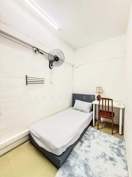721 Clementi West Street 2, 721 Clementi West Street 2, Room Rental, 150 sqft, HDB Flat For Rent, by Clauson Seah, 500204357 - Bedroom - PropertyGuru.com.sg