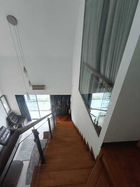 The Linear, 880 Upper Bukit Timah Road, 3 Bedrooms, 1,593 sqft, Apartment For Sale, by Daniel Chua, 500204373 - Living Room - PropertyGuru.com.sg