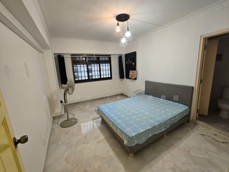 324 Sembawang Close, 324 Sembawang Close, 3 Bedrooms, 1,092 sqft, HDB Flat For Rent, by Baron Tan 陈鼎超, 500204382 - Bedroom - PropertyGuru.com.sg