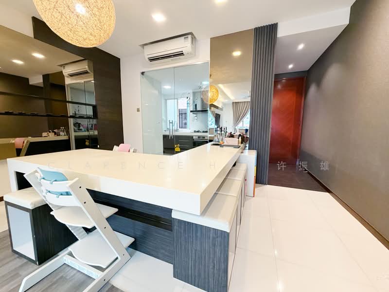 Seletar Springs Condominium, 108 Gerald Drive, 3 Bedrooms, 1,335 sqft, Condominium For Sale, by Clarence Hee 许振雄, 500204389 - Kitchen - PropertyGuru.com.sg