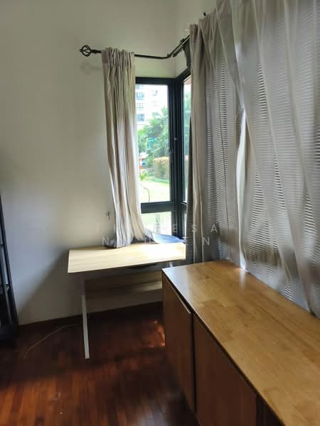 Woodsvale, 1 Woodlands Drive 72, 3 Bedrooms, 1,432 sqft, Condominium For Rent, by Theresa Nguyen, 500204390 - Study - PropertyGuru.com.sg