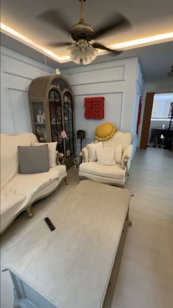 992B Buangkok Link, 992B Buangkok Link, 3 Bedrooms, 1,001 sqft, HDB Flat For Sale, by Tony Chan, 500204393 - Living Room - PropertyGuru.com.sg