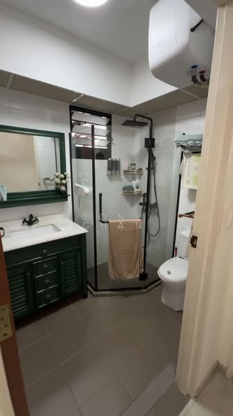 992B Buangkok Link, 992B Buangkok Link, 3 Bedrooms, 1,001 sqft, HDB Flat For Sale, by Tony Chan, 500204393 - Bathroom - PropertyGuru.com.sg
