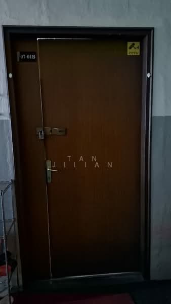 Alpha Building, 45 Kallang Pudding Road, 300 sqft, Light Industrial (B1) For Rent, by Tan Jilian, 500204405 - Own main entrance - CommercialGuru.com.sg