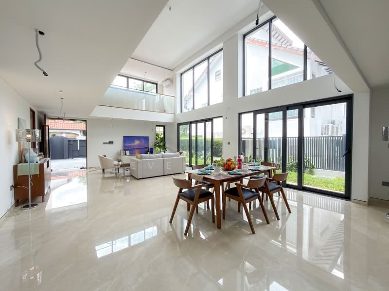 Just TOP! C.H.E.A.P. Brand New 2.5 + Mezz Storey Detached in Braddell Heights in D13, Matlock Rise, Melrose Drive, Sommerville Rd, Clifton Vale, Serangoon Mrt, 7 Bedrooms, 5,969 sqft, Bungalow House For Sale, by Steven Chew, 500204410 - Living Room - PropertyGuru.com.sg