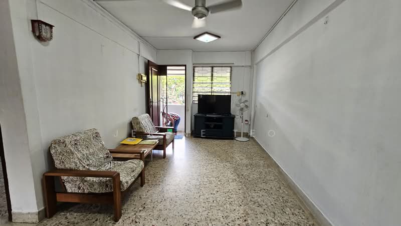 89 Bedok North Street 4, 89 Bedok North Street 4, 2 Bedrooms, 721 sqft, HDB Flat For Rent, by Jerine Teo, 500204414 - Living Room - PropertyGuru.com.sg