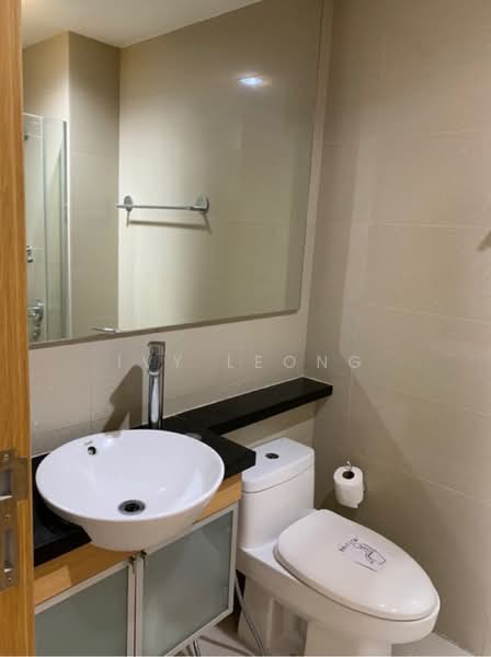Casa Merah, 66 Tanah Merah Kechil Avenue, 3 Bedrooms, 1,302 sqft, Condominium For Rent, by Ivy Leong, 500204445 - common bathroom - PropertyGuru.com.sg