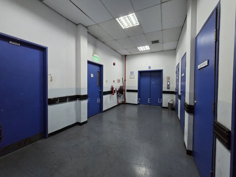 Admiralty Industrial Park, 23 Woodlands Industrial Park E1, 1,722 sqft, Factory / Workshop (B2) For Rent, by Jeffrey Zeus, 500204447 - Corridor - CommercialGuru.com.sg
