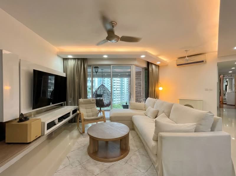 588D Ang Mo Kio Street 52, 588D Ang Mo Kio Street 52, 3 Bedrooms, 1,205 sqft, HDB Flat For Sale, by Jack Leow, 500204463 - Living Room - PropertyGuru.com.sg