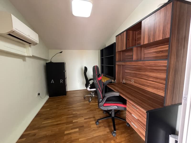 Eastwood Centre, 20 Eastwood Road, 5 Bedrooms, 2,995 sqft, Apartment For Sale, by Arun Kumar, 500204510 - Study - PropertyGuru.com.sg