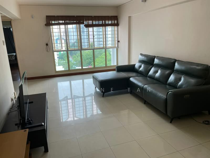 132 Edgedale Plains, 132 Edgedale Plains, 3 Bedrooms, 1,194 sqft, HDB Flat For Rent, by Jasmine Tan, 500204514 - Living Room - PropertyGuru.com.sg