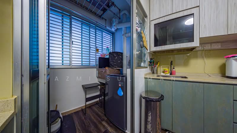 70A Telok Blangah Heights, 70A Telok Blangah Heights, 2 Bedrooms, 731 sqft, HDB Flat For Sale, by Azmi Suliman, 500204516 - Kitchen - PropertyGuru.com.sg