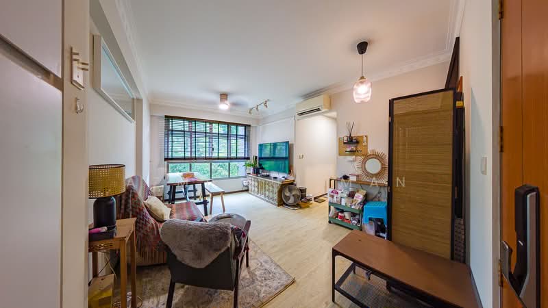 70A Telok Blangah Heights, 70A Telok Blangah Heights, 2 Bedrooms, 731 sqft, HDB Flat For Sale, by Azmi Suliman, 500204516 - Living Room - PropertyGuru.com.sg