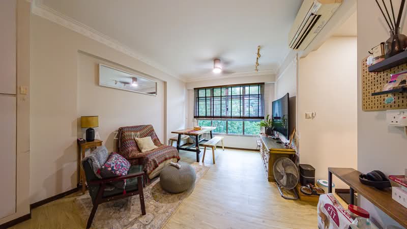 70A Telok Blangah Heights, 70A Telok Blangah Heights, 2 Bedrooms, 731 sqft, HDB Flat For Sale, by Azmi Suliman, 500204516 - Living Room - PropertyGuru.com.sg