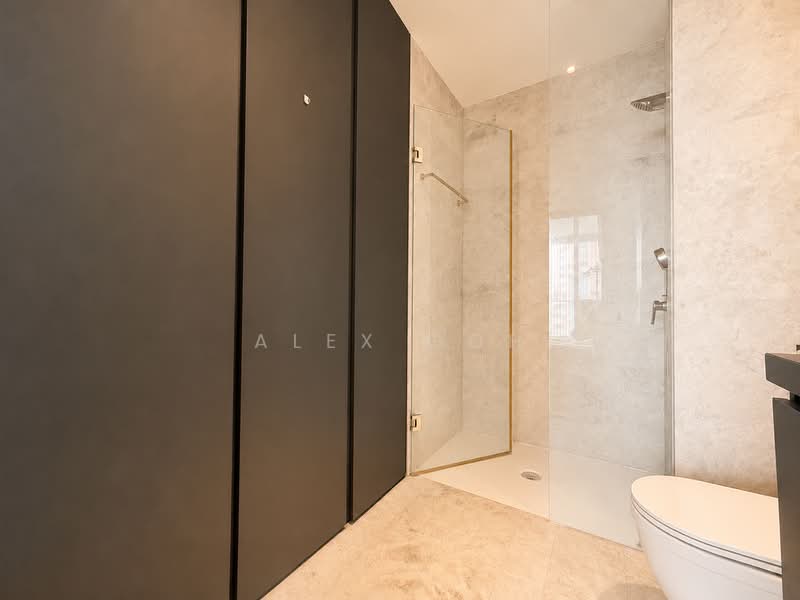 OUE Twin Peaks, 33 Leonie Hill Road, 1 Bedroom, 549 sqft, Condominium For Rent, by Alex Goh, 500204517 - Bathroom - PropertyGuru.com.sg