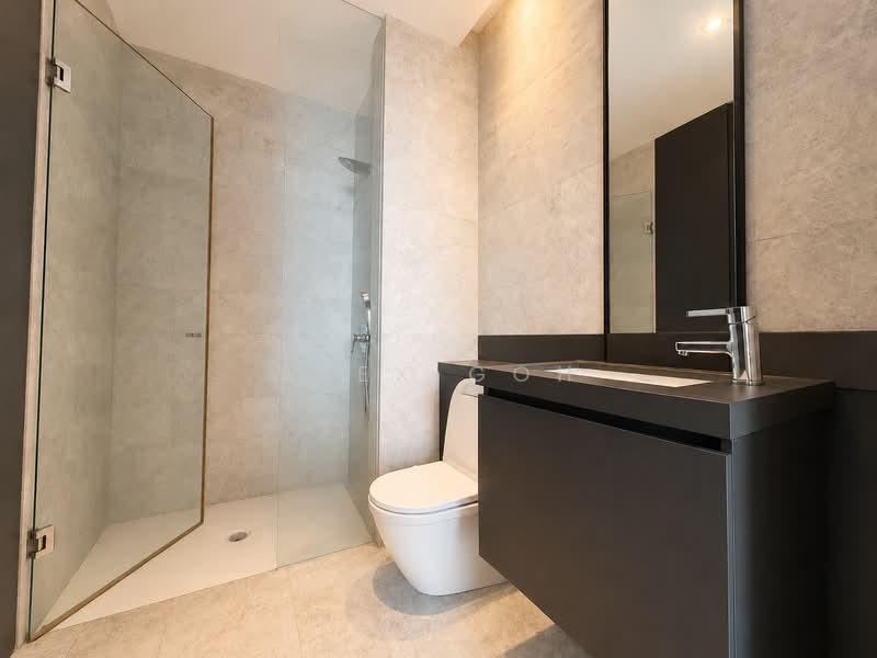 OUE Twin Peaks, 33 Leonie Hill Road, 1 Bedroom, 549 sqft, Condominium For Rent, by Alex Goh, 500204517 - Bathroom - PropertyGuru.com.sg