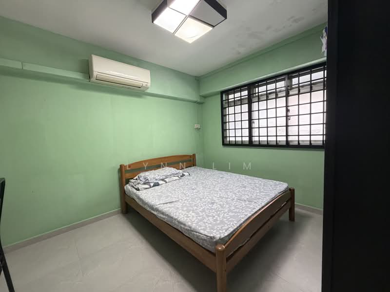 845 Woodlands Street 82, 845 Woodlands Street 82, 3 Bedrooms, 904 sqft, HDB Flat For Sale, by Lynn Lim, 500204525 - Bedroom - PropertyGuru.com.sg