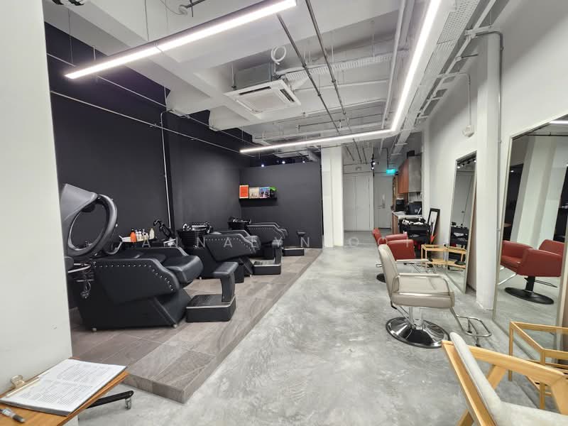 Carpenter Street 5-Storey Boutique Commercial Building, Carpenter Street, Boat Quay / Raffles Place / Marina, 7,012 sqft, Other Retail For Sale, by Annalyn Ooi, 500204528 - Interior - CommercialGuru.com.sg
