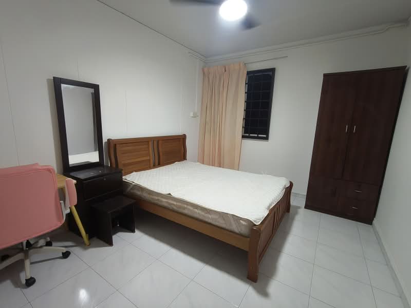 401 Choa Chu Kang Avenue 3, 401 Choa Chu Kang Avenue 3, Room Rental, 200 sqft, HDB Flat For Rent, by Alan Huy, 500204534 - Bedroom - PropertyGuru.com.sg