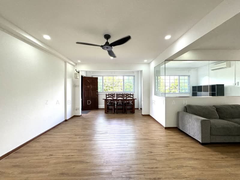 489C Tampines Street 45, 489C Tampines Street 45, 4 Bedrooms, 1,302 sqft, HDB Flat For Rent, by Zabid Zakariah, 500204542 - Living Room - PropertyGuru.com.sg