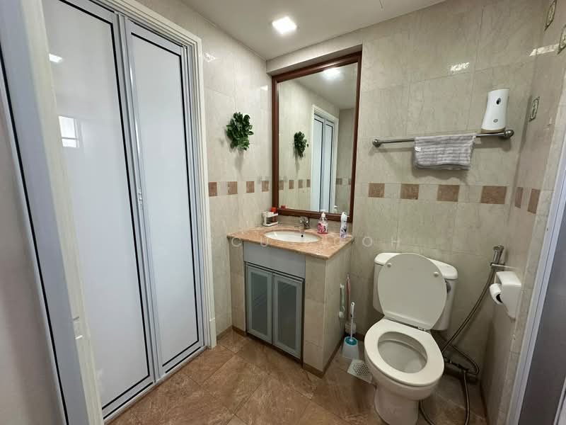 Evergreen Park, 35 Hougang Avenue 7, 3 Bedrooms, 1,248 sqft, Condominium For Rent, by Marcus Goh, 500204550 - Bathroom - PropertyGuru.com.sg