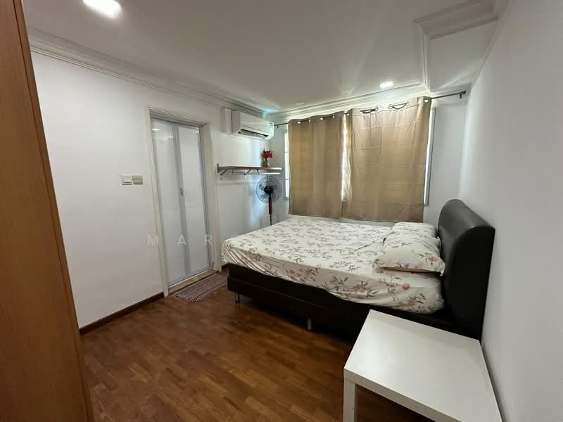 Evergreen Park, 35 Hougang Avenue 7, 3 Bedrooms, 1,248 sqft, Condominium For Rent, by Marcus Goh, 500204550 - Bedroom - PropertyGuru.com.sg
