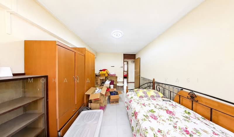 209 Yishun Street 21, 209 Yishun Street 21, 3 Bedrooms, 1,302 sqft, HDB Flat For Sale, by Mohana Vel T Kasi, 500204553 - Bedroom - PropertyGuru.com.sg