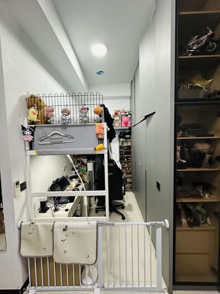 Sims Urban Oasis, 12 Sims Drive, Eunos / Geylang / Paya Lebar, 1 Bedroom, 463 sqft, Condominium For Sale, by Colin Li, 500204557 - Study - PropertyGuru.com.sg