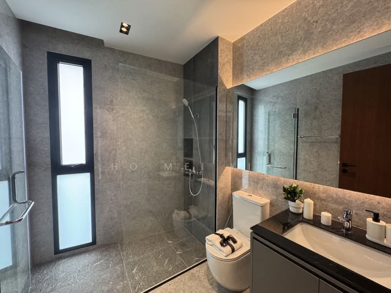 Sembawang Freehold Inter-Terrace, , 6 Bedrooms, 4,800 sqft, Terraced House For Sale, by Ho Mei Kit, 500204559 - Bathroom - PropertyGuru.com.sg