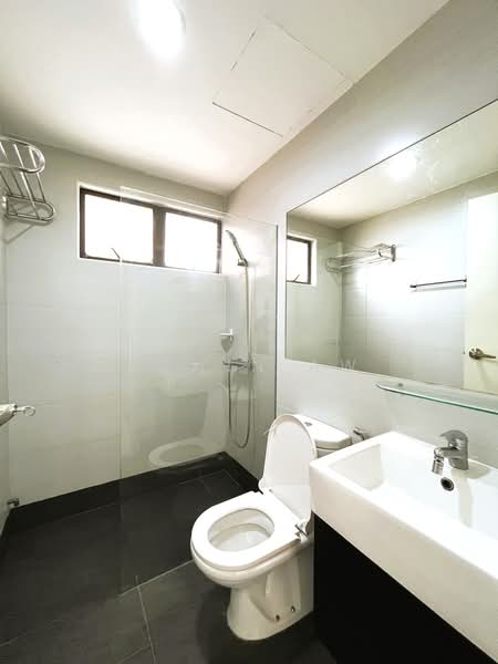 Bayshore Park, 50 Bayshore Road, 3 Bedrooms, 1,173 sqft, Condominium For Rent, by Edwin Aw, 500204563 - Bathroom - PropertyGuru.com.sg
