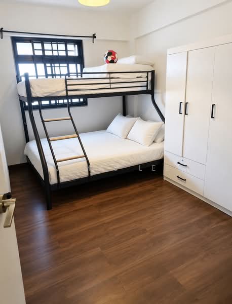 45 Chai Chee Street, 45 Chai Chee Street, 2 Bedrooms, 732 sqft, HDB Flat For Sale, by James Lee, 500204564 - Bedroom - PropertyGuru.com.sg